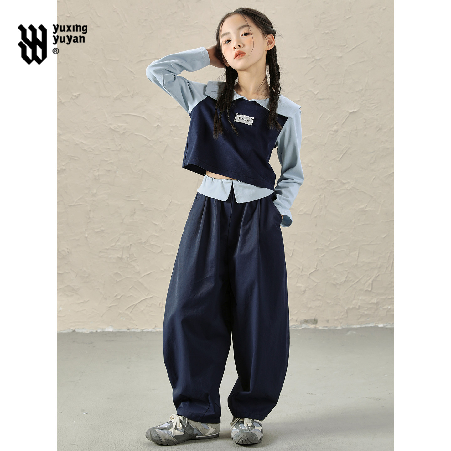女童套装2026春秋新款中大童洋气时髦超好看的春装长袖裤子两件套图片