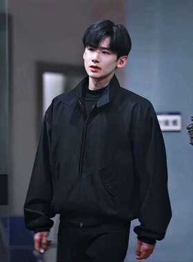 白敬亭同款冲锋衣外套男款春秋季黑色cleanfit短款立领飞行员夹克