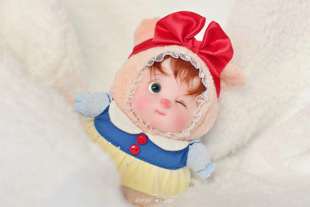 新品活动款 正版阿婕绵绵猪白雪公主娃衣 头饰＋裙子