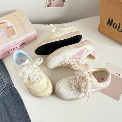 百搭平底板鞋女2026新款春季