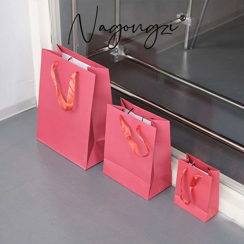 玫红色服装手提袋礼品袋加厚白卡购物袋礼品袋包装袋批发纸袋定制