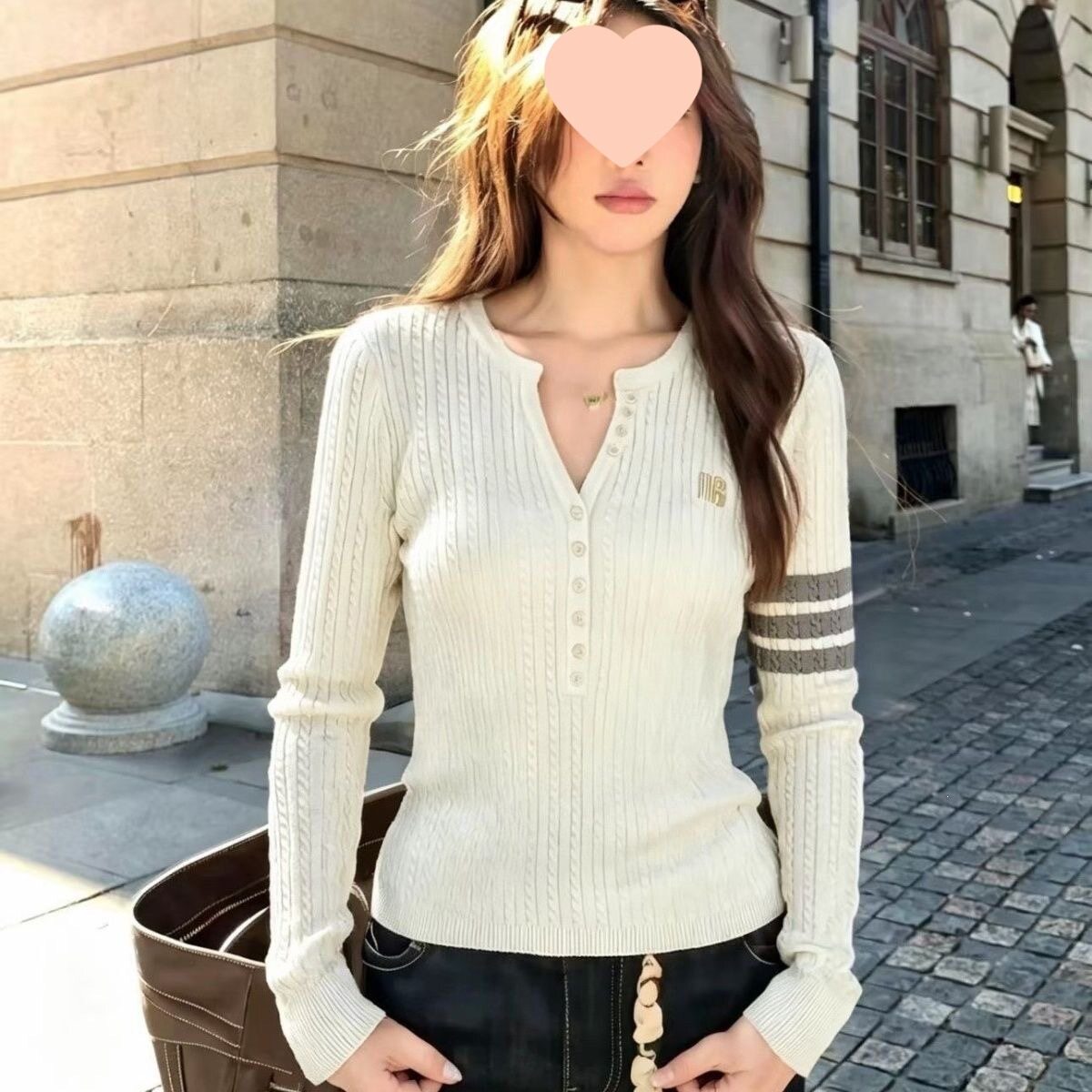 2026早秋网红新款外穿针织衫女麻花纹理刺绣英伦甜美学院风毛衣