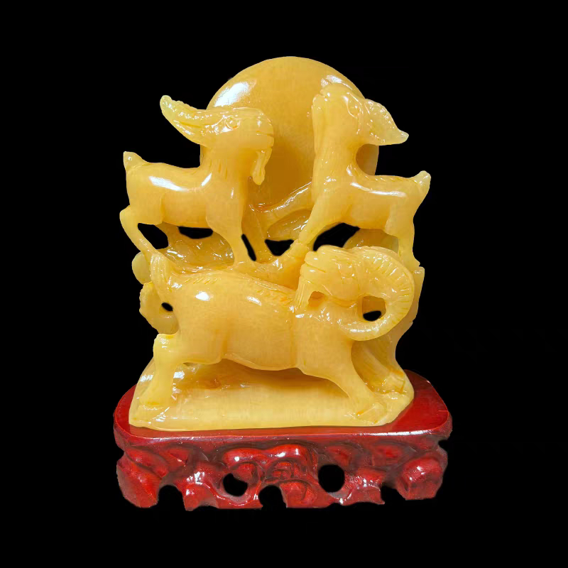 天然米黄玉羊摆件玉石三羊开泰生肖羊办公室客厅玄关装饰风水摆设