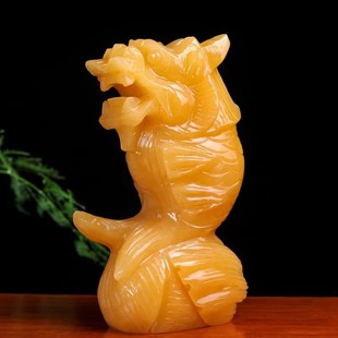 天然白玉鳌鱼摆件黄玉占鳌头鱼化龙鳌鱼龙头鱼鸱吻螭吻办公室家居
