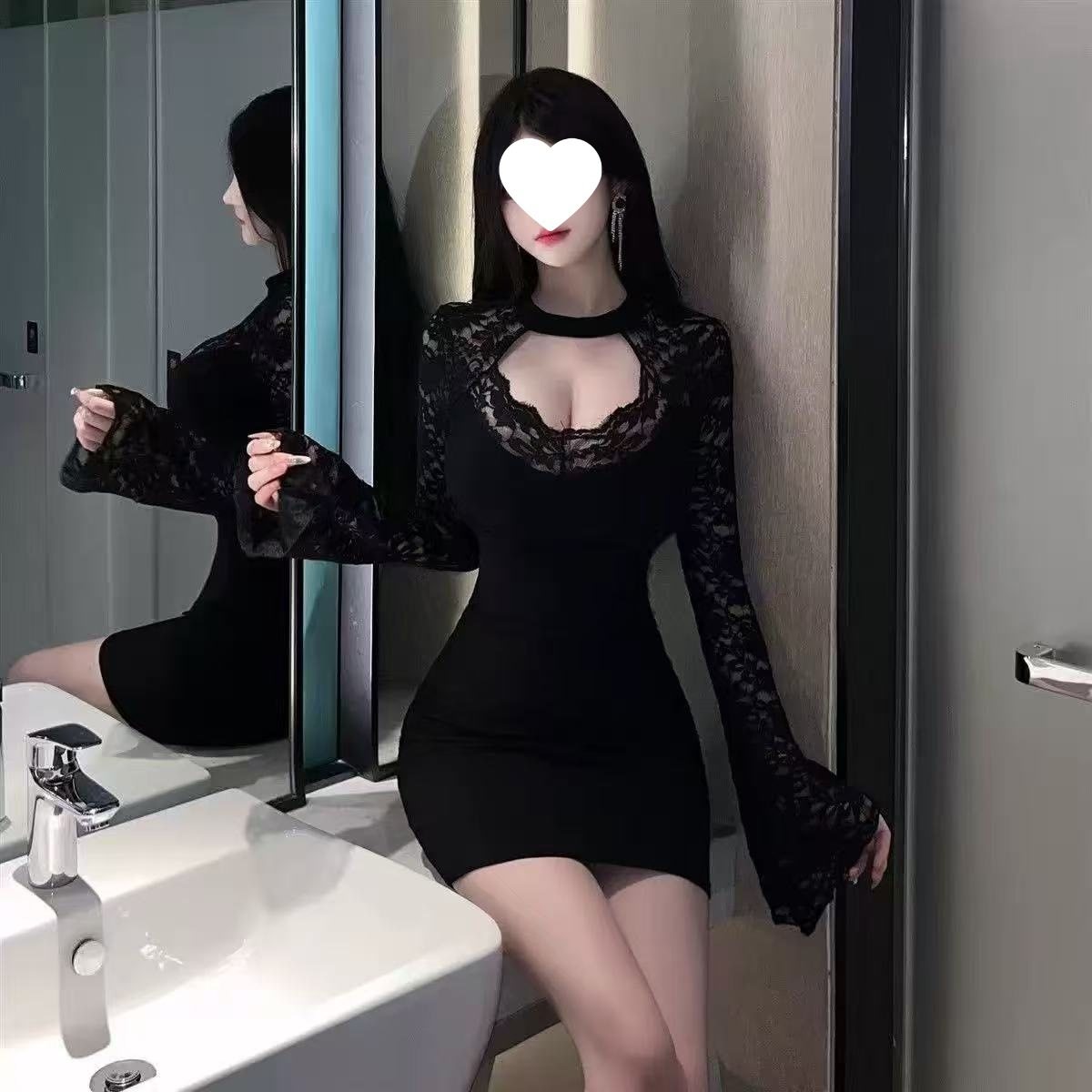 黑色性感长袖蕾丝拼接连衣裙名媛气质镂空喇叭袖修身显瘦包臀裙女,女装/女士精品,连衣裙,淘宝优惠券,粉丝福利购,淘宝优惠卷