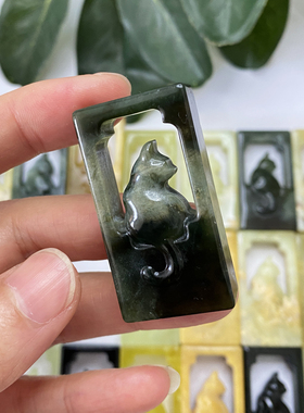天然玉石窗台猫双面雕刻猫咪挂坠岫玉窗猫吊坠厂家花玉猫咪小猫