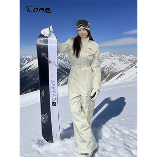 LDAB白色小香风收腰滑雪服套装女2026冬季新款千金风单板滑雪装备