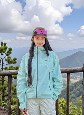 LDAB青绿色冲锋衣外套女2025春夏季新款户外通勤三合一登山服夹克