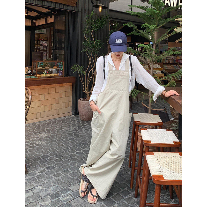 临典白色日系背带裤女2026春秋新款小个子慵懒风吊带连体阔腿裤子