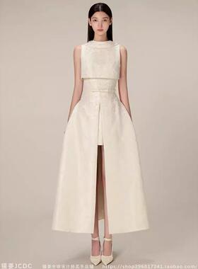 现货轻奢钉珠刺绣花朵礼服越南新款气质露背收腰大摆连衣裙30329