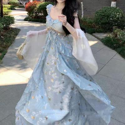 高级感仙女不规则荷叶边绝美吊带连衣裙子绝美海边度假长裙女夏季