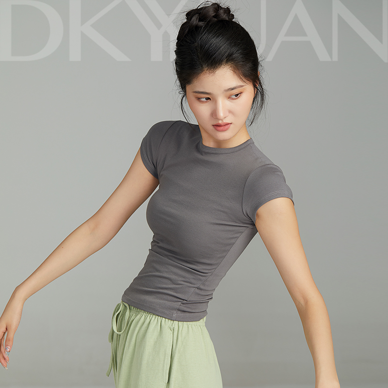 豆蔻依缘现代舞练功服修身显瘦短袖T恤上衣女日常可穿形体舞蹈服
