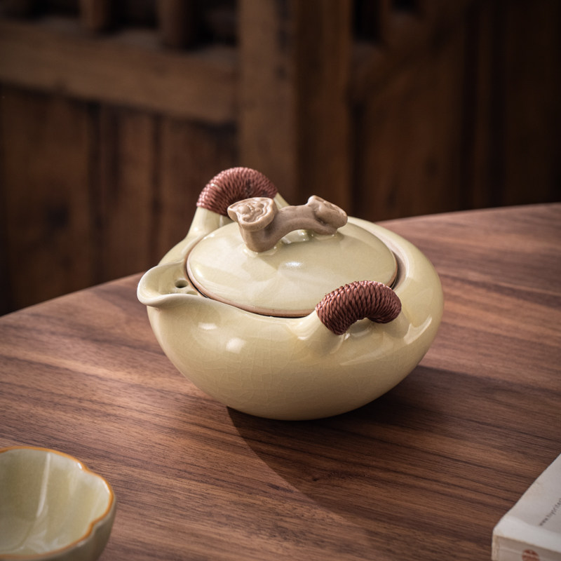 米黄汝窑如意手抓壶带过滤单个不烫手高档家用陶瓷功夫茶具泡茶壶,餐饮具,茶壶,淘宝优惠券,粉丝福利购,淘宝优惠卷