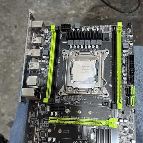 可维修X99主板＋i7-6800K Cpu＋DDR4 16G内存2议价