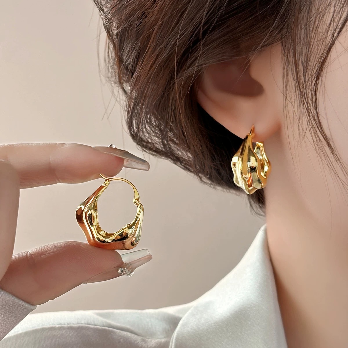 轻奢独特高级感金色不规则耳环