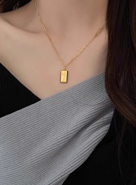 金色砖头项链女精致吊坠