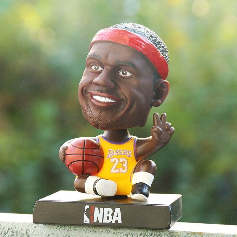 生日礼物情人节520送男友朋友同学实用创意库里篮球的毕业小摆件