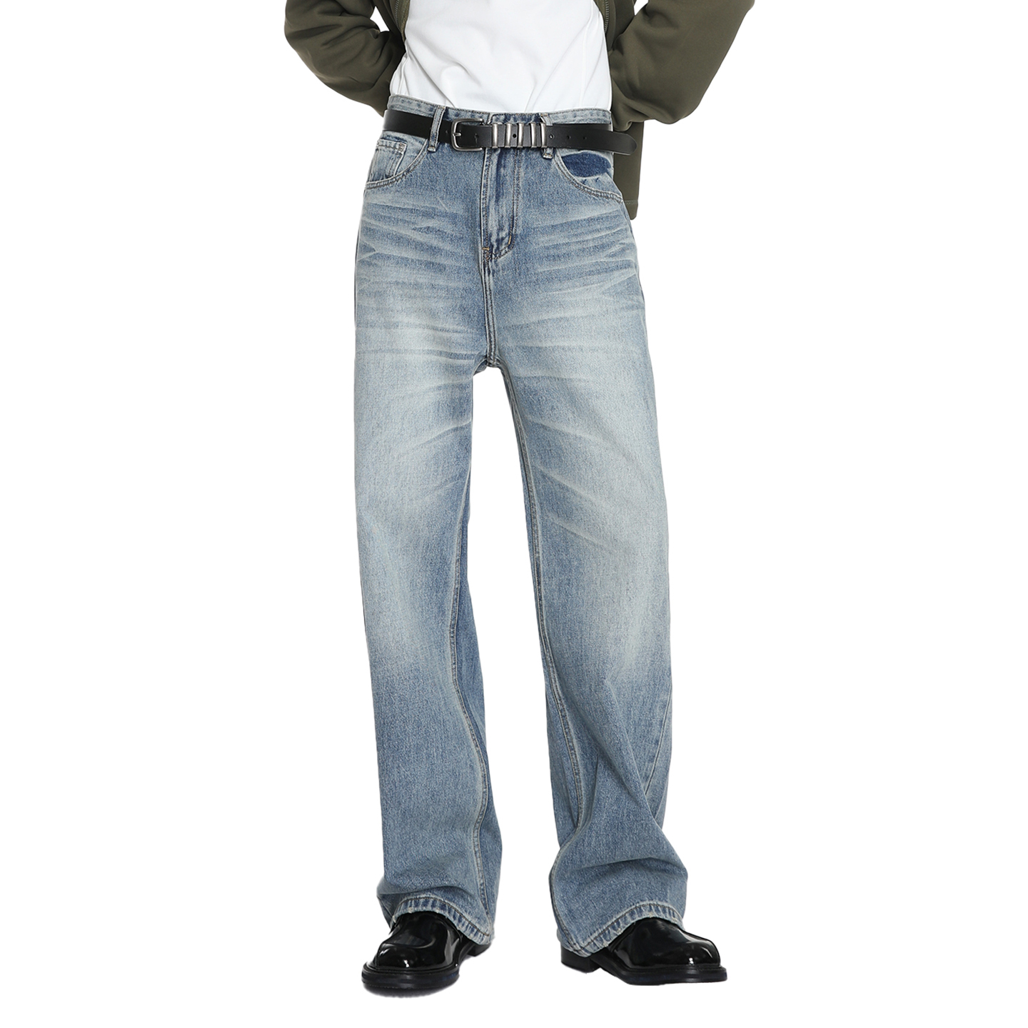 百搭宽松直筒猫须水洗牛仔裤