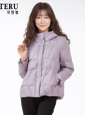 贝特如外套中老年女装冬季浅紫色连帽羽绒服宽松保暖时尚舒适ES