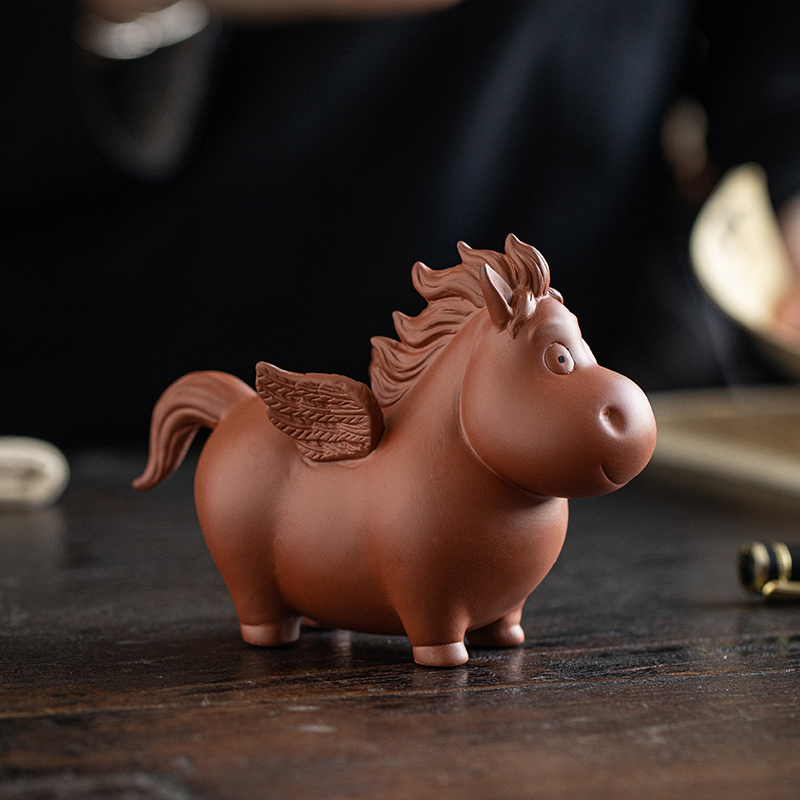 精品紫砂小飞马茶宠小摆件