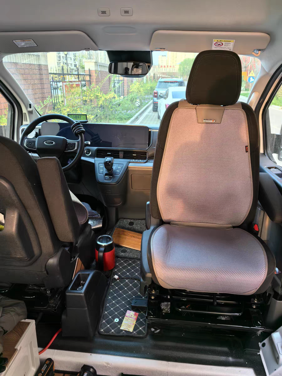 适用江铃新全顺途睿欧福顺前排副驾驶单座t8座椅360度大通v90旋转