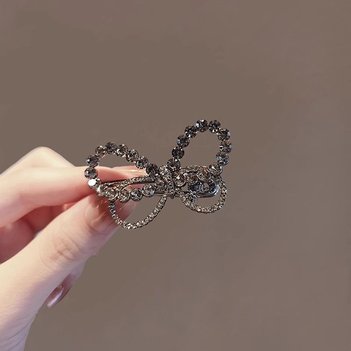 日韩网红设计感水钻蝴蝶边夹