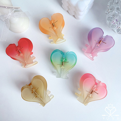 欧阳娜娜雾面双爱心发夹后脑勺