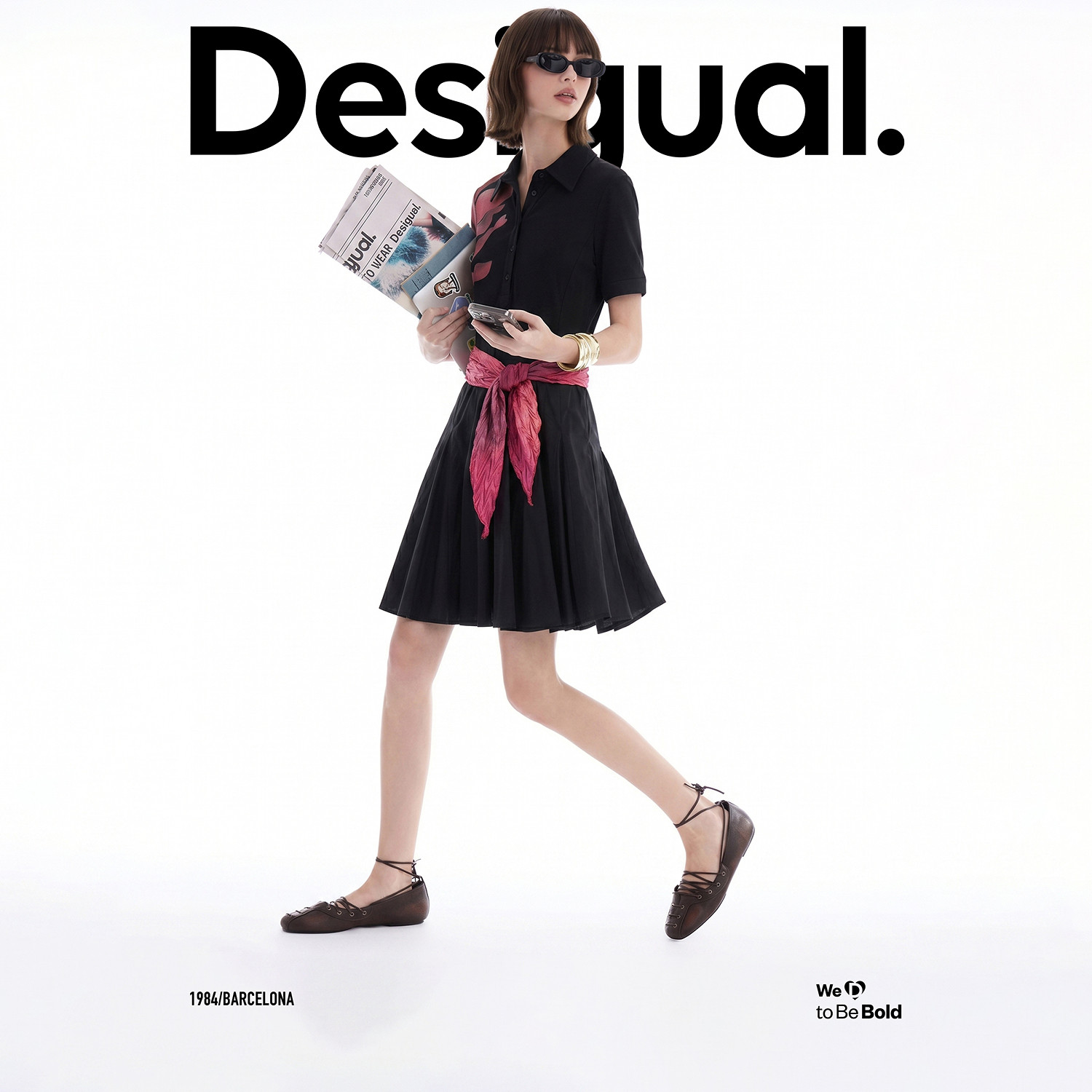 Desigual26春夏新品手绘花卉印花黑色罗纹拼接腰带装饰女式连衣裙