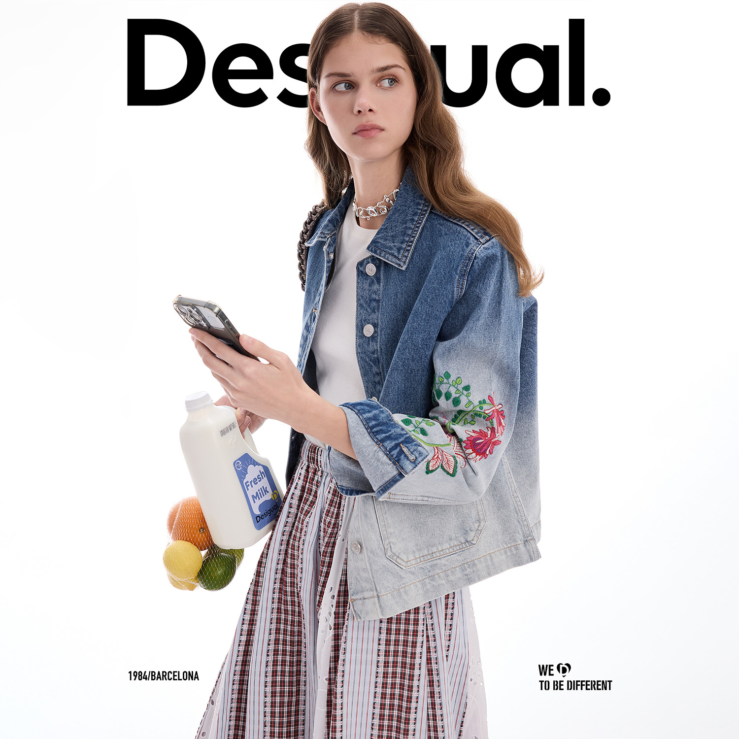 Desigual26春夏新品牛仔渐变水洗花卉刺绣夹克女式外套