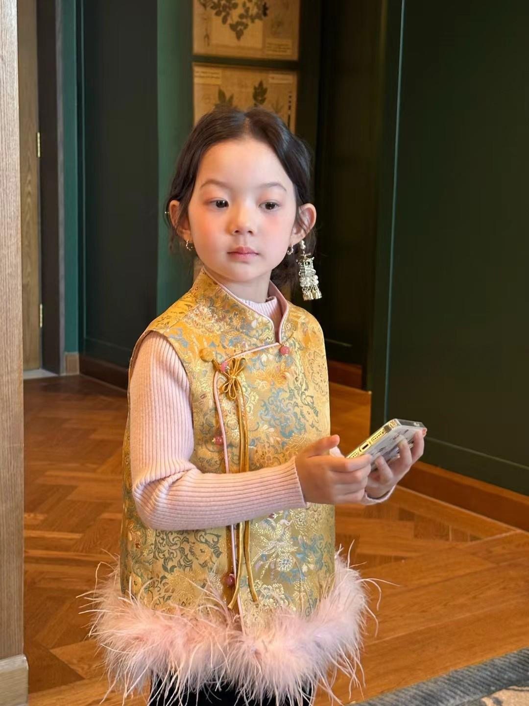 儿童国风汉服2025冬季新款女童新中式改良夹棉马甲拜年服提花背心,童装/婴儿装/亲子装,连衣裙,淘宝优惠券,粉丝福利购,淘宝优惠卷