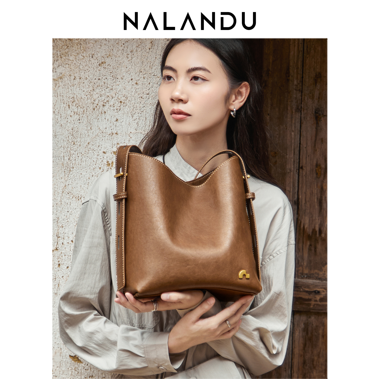 纳兰杜真皮百搭水桶包