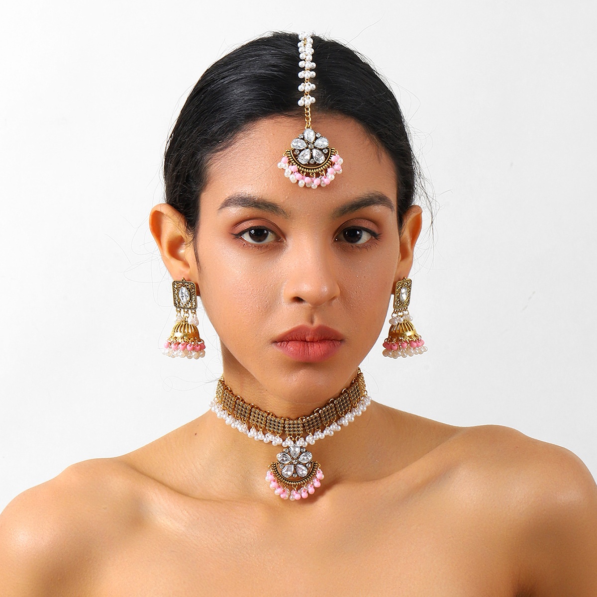 欧美优雅珍珠流苏镶钻耳环 中古宫廷风轻奢高级感三件套项链套装