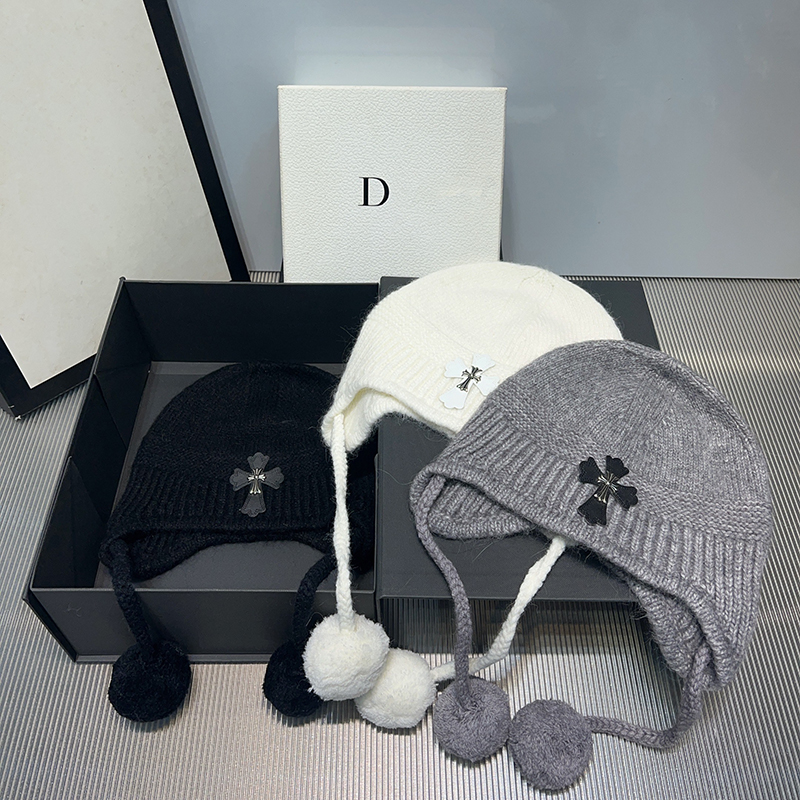 美式十字架针织包头雷锋帽女可爱毛球飞行帽防寒护耳保暖毛线帽子