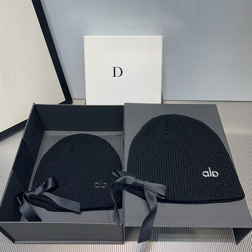 韩系小香风秋冬黑色针织帽百搭蝴蝶结字母保暖毛线帽包头护耳冷帽