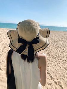 女式草帽女款夏季海边度假遮阳沙滩帽大帽檐夏天防晒太阳帽子时尚