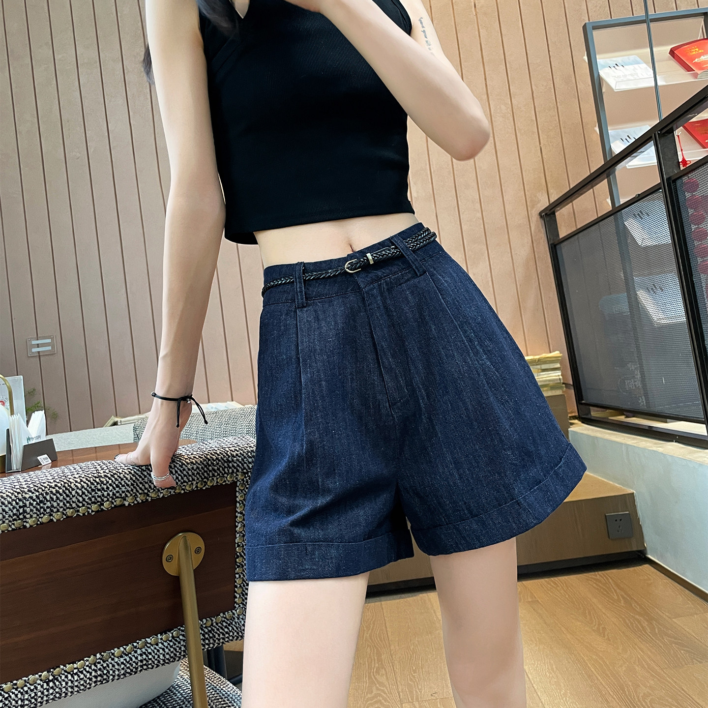 牛仔短裤女阔腿2025夏季新款高腰显瘦老钱风休闲天丝亚麻百搭裤子