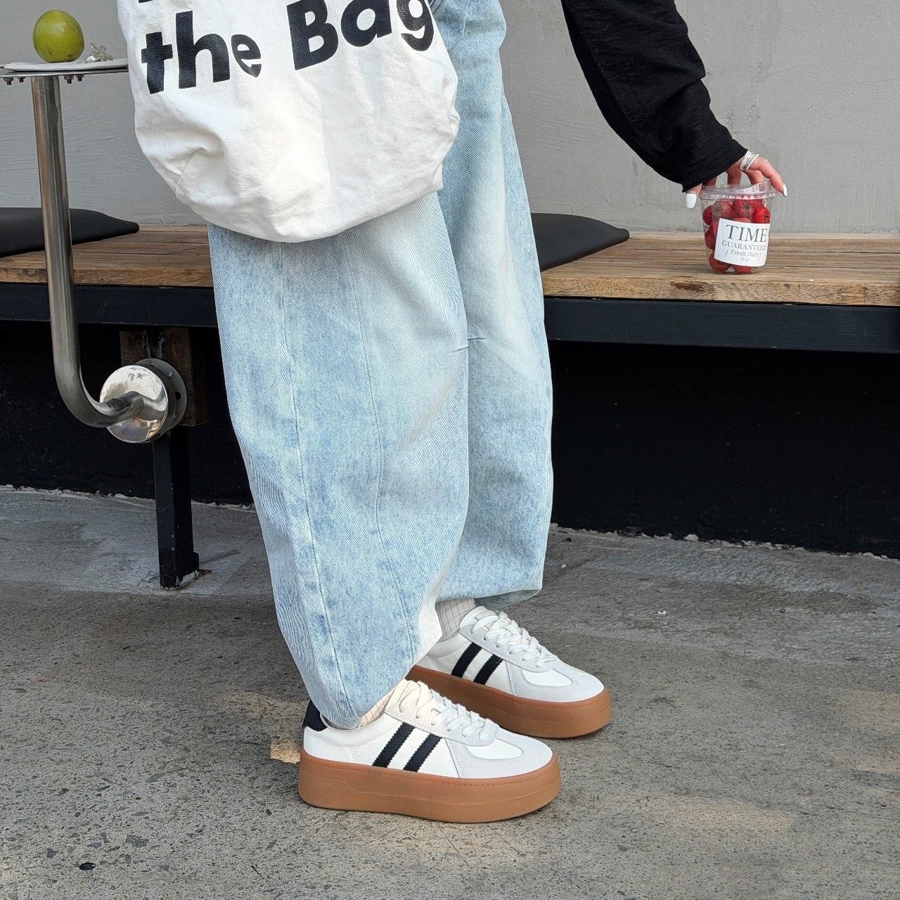 艾模儿德训板鞋26新款女鞋时尚百搭舒适防滑潮鞋平底圆头轻便系带,女鞋,德训鞋,淘宝优惠券,粉丝福利购,淘宝优惠卷