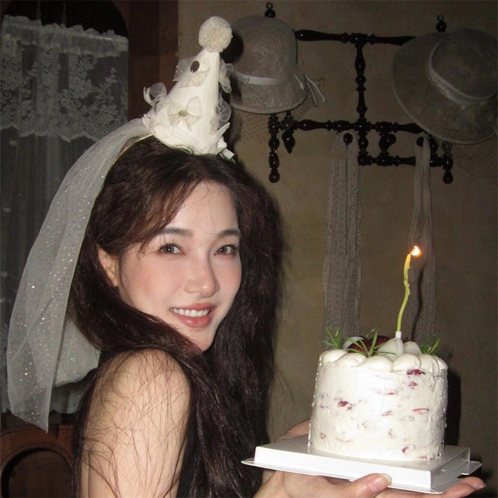 韩系ins网纱生日帽子头箍女氛围感生日派对头纱甜美发箍拍照头饰