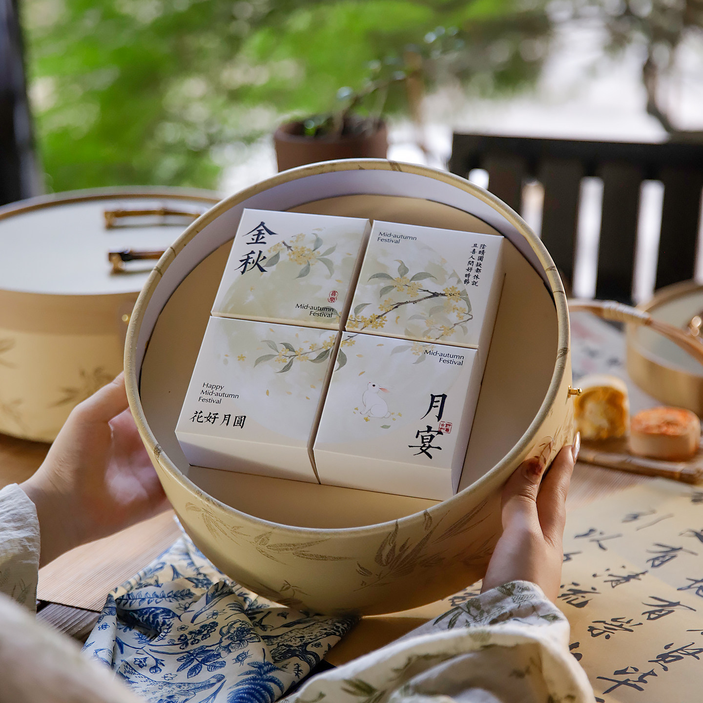 创意中式手提抱抱桶中秋月饼包装盒高档中秋礼盒手提月饼空礼品盒