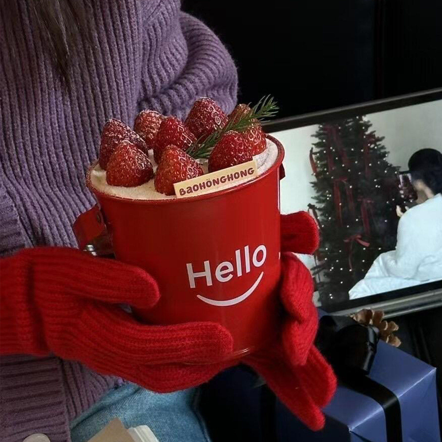 hello红色小铁桶圣诞节卡通蛋糕装饰草莓樱桃甜品桶蛋糕桶手提桶