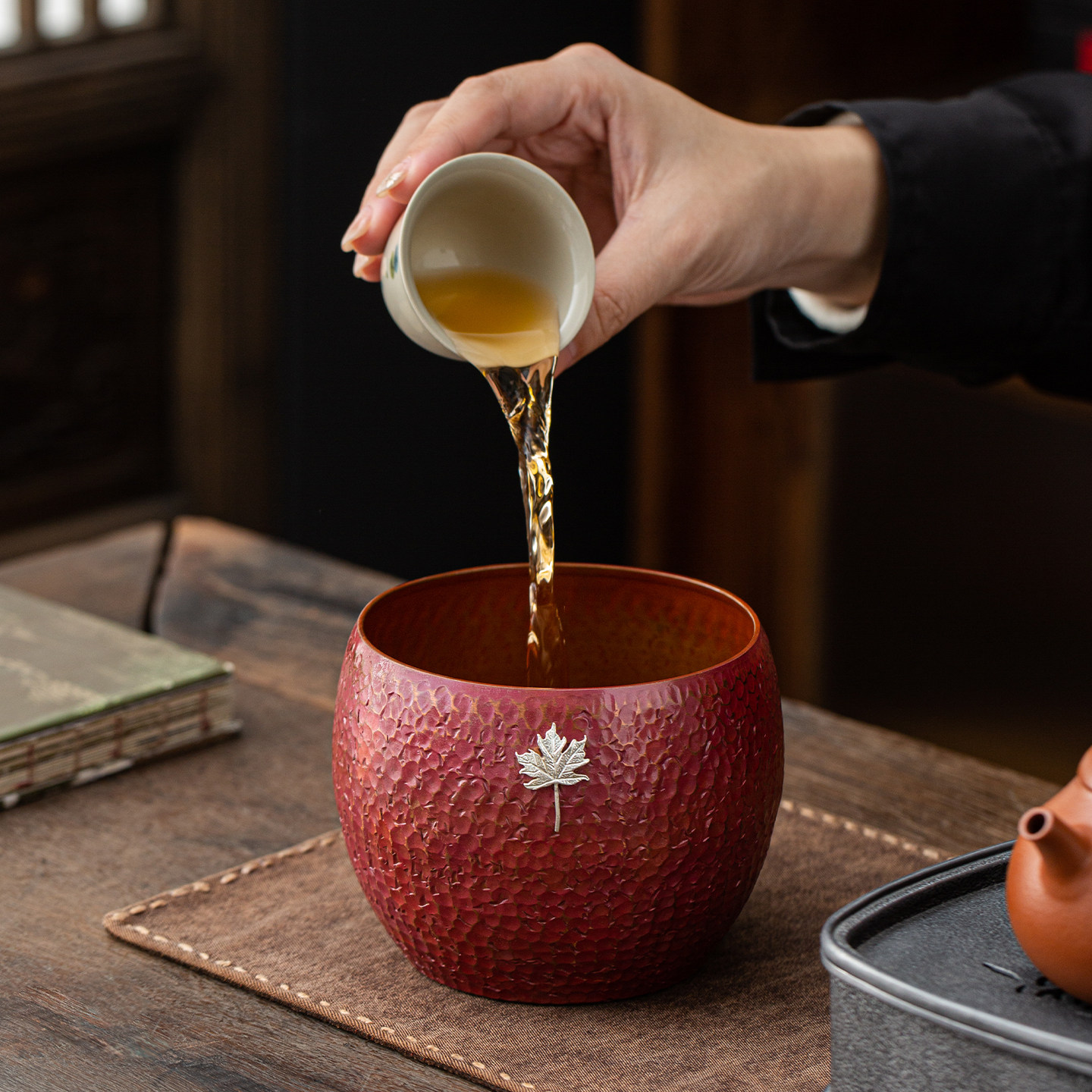 蕴华堂紫铜锔钉锤纹建水大容量茶渣缸复古功夫茶具配件笔洗茶水盂