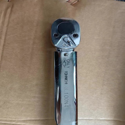 日本TOHNICHI东日可调式扭矩扳手QL100N4