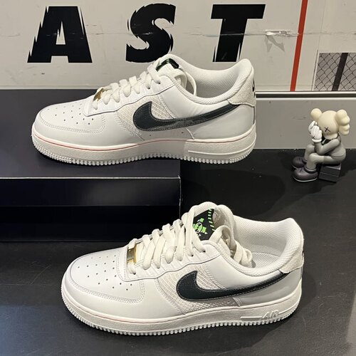NIKE/耐克官方正品秋季男子时尚轻便跑步耐磨休闲板鞋FN8892-191