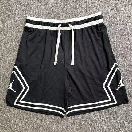 NIKE/耐克 男子Jordan宽松透气运动五分裤短裤 DX1488-010