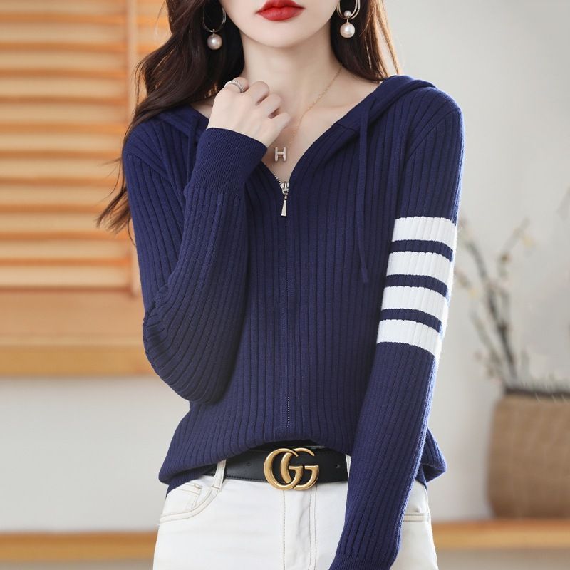 25春秋款针织衫休闲帽衫韩版连帽针织开衫开衫条纹卫衣女外套