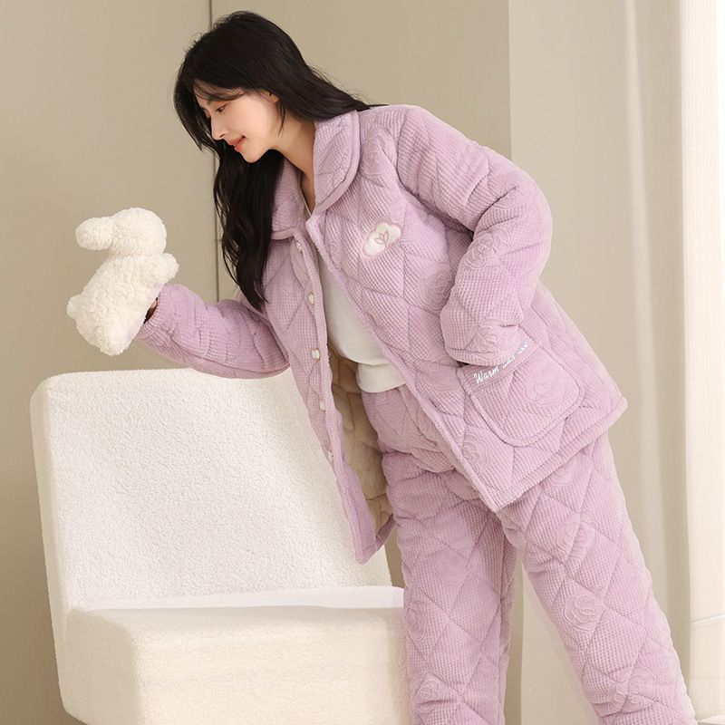 睡衣女秋冬季三层加厚珊瑚绒夹棉袄加绒保暖新款法兰绒家居服套装