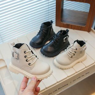 女童皮靴秋冬新款中大童洋气皮鞋儿童英伦风马丁靴女孩时装靴
