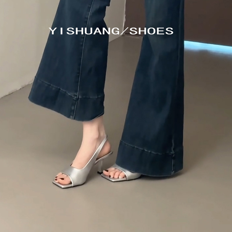 小羊皮版！凉鞋女夏外穿时尚高级感银色方头露趾后绊带细跟高跟鞋