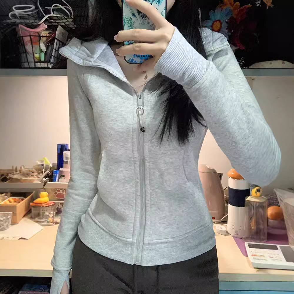 抖音质量曼巴棉修身卫衣短款外套女2025秋冬运动短款紧身连帽上衣