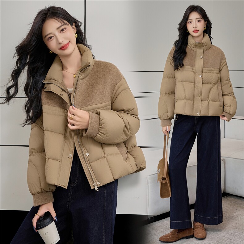 通勤风白鹅绒羽绒服女短款立领面包服小个子驼色外套时髦精致日常